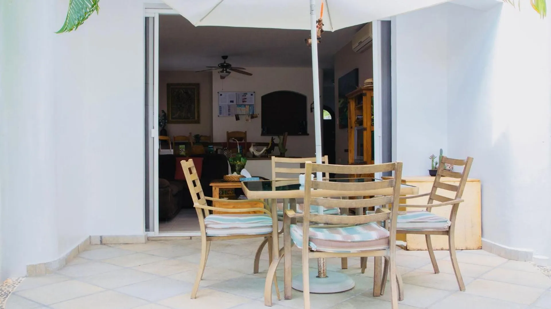 Pensionat Deluxe Jacuzzi Balcony Room With Swimming Pool Air Conditioning And Parking Playa del Carmen