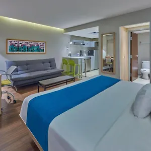 Apartahotel Express By Marriott